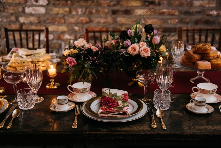 Embrace the Vibe: A Comprehensive Guide to Moody Wedding Decor