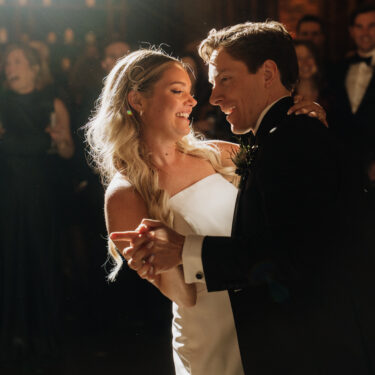 six things you MUST NOT FORGET on the day of your wedding