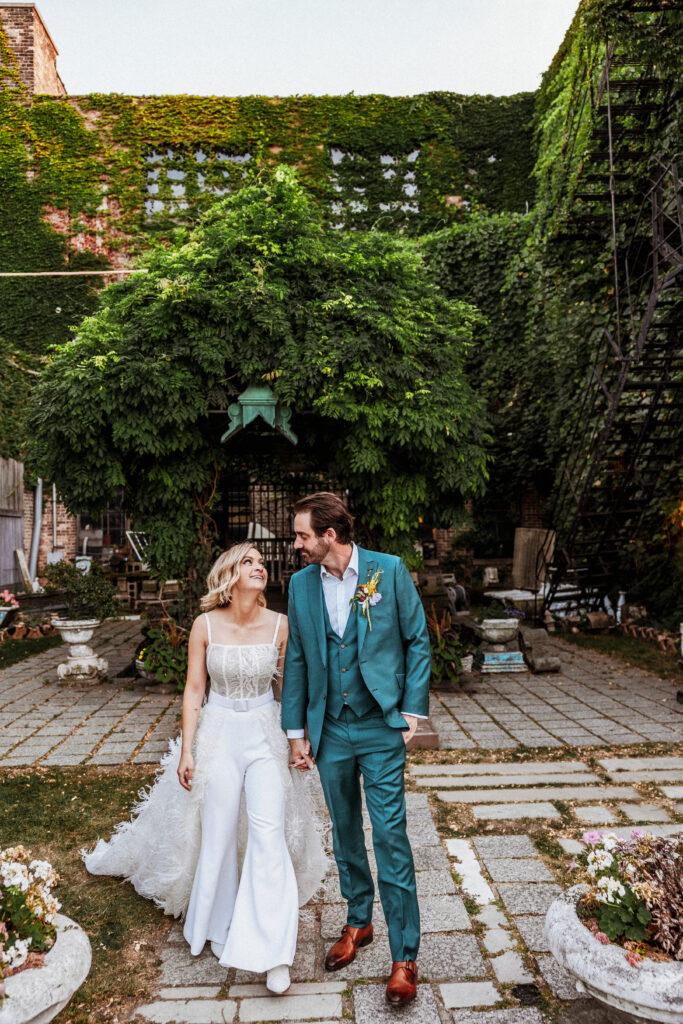 Outdoor wedding at Salvage One (a Chicago wedding venue)